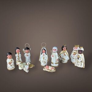 Mexico Nativity Set 12pc Handpainted Figures Up to 3" Vintage Christmas Decor